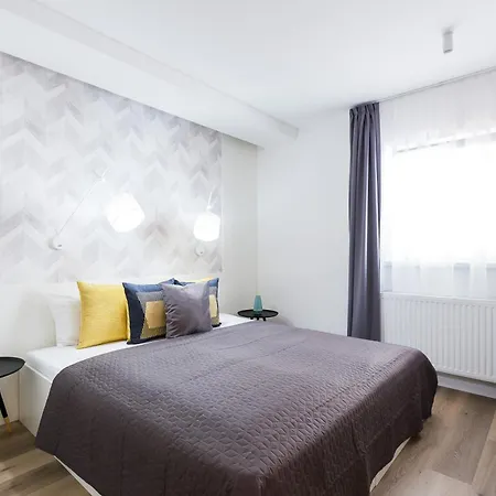 Pensionat Swu Broadway 4*