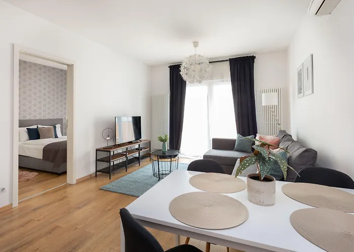 Swu Broadway Budapest