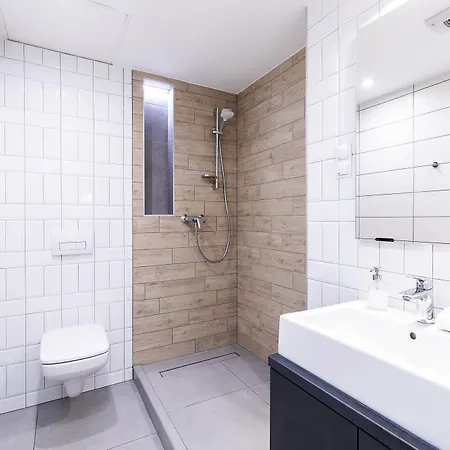 Swu Broadway Chalet Budapest