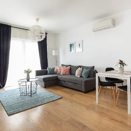 Πανσιόν Swu Broadway 4*