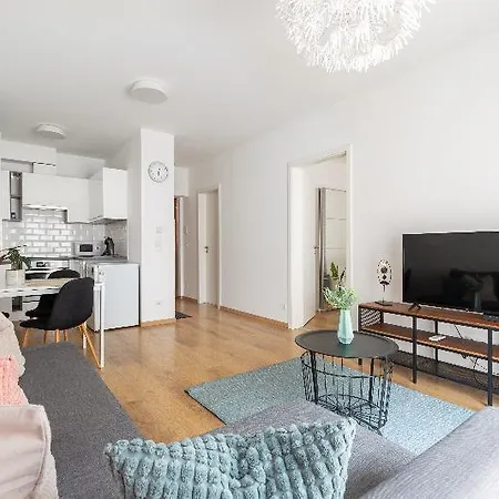 Πανσιόν Swu Broadway 4*