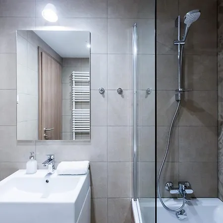 Chalet Swu Broadway Budapest