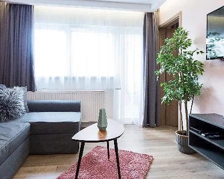 Swu Broadway Pensiune