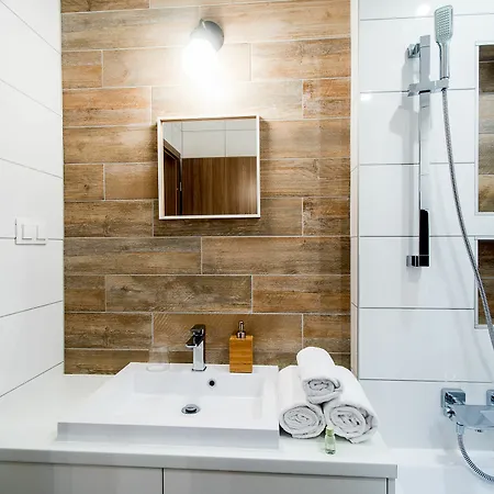 Swu Broadway Gæstehus 4*