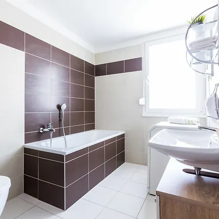 Swu Broadway Βουδαπέστη